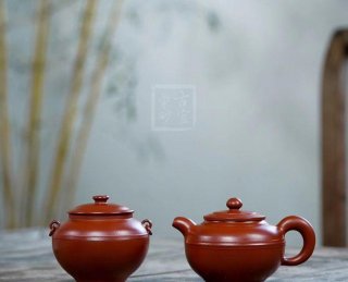 《圓珠套具》 《圓珠套具》