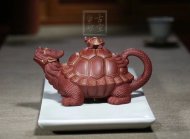 《金龜出海》宜興紫砂壺高級工藝美術(shù)師純手工底槽青創(chuàng)新壺茶壺紫砂茶具