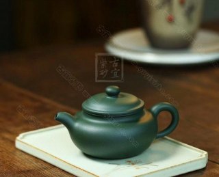 《仿古》 《仿古》