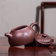 《半菊如意》宜興紫砂壺工藝美術師手工茶壺老師紫泥壺