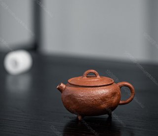 三足飲溪 三足飲溪