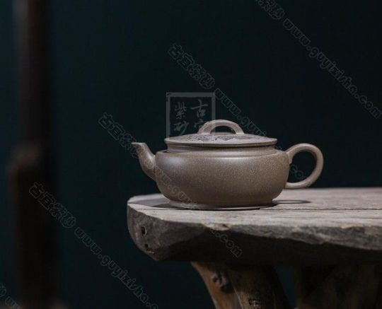 《漢瓦》 《漢瓦》