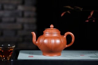 《心相印》紫砂壺宜興紫砂純手工底槽青茶具泡茶宮燈 《心相印》紫砂壺宜興紫砂純手工底槽青茶具泡茶宮燈