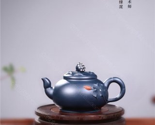 《荷塘月色》 《荷塘月色》