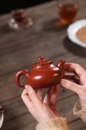 《沁泉壺》宜興紫砂壺工藝美術師手工大紅袍泡茶壺具