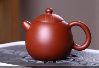 《龍蛋》宜興紫砂壺大紅袍助理工藝美術(shù)師手工茶壺茶具龍旦 《龍蛋》宜興紫砂壺大紅袍助理工藝美術(shù)師手工茶壺茶具龍旦