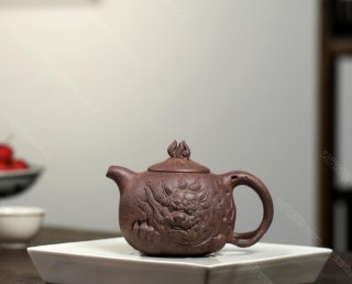 瑞獅供春 瑞獅供春