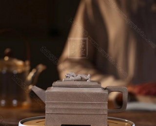 《青獅壺》 《青獅壺》