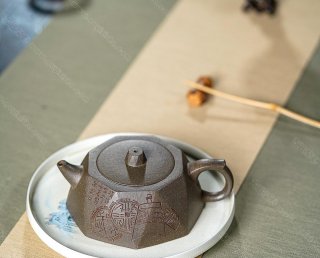 鉆石井欄 鉆石井欄