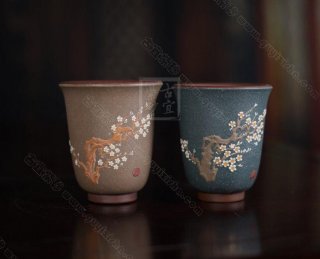 《梅花對杯》 《梅花對杯》