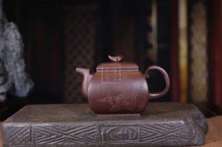 《四方》宜興紫泥紫砂壺純手工茶壺茶具 《四方》宜興紫泥紫砂壺純手工茶壺茶具