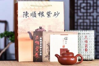 《仿古》宜興紫砂壺朱泥大紅袍仿古高級工藝美術(shù)師手工茶壺茶具 《仿古》宜興紫砂壺朱泥大紅袍仿古高級工藝美術(shù)師手工茶壺茶具