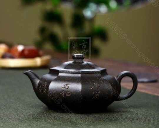 《八方宮燈》 《八方宮燈》