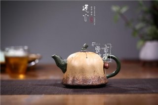 《蓮心》 《蓮心》