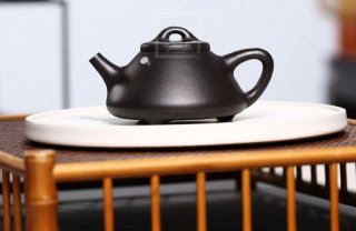 《子冶石瓢》 《子冶石瓢》