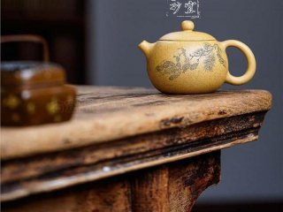 《松趣西施》 《松趣西施》